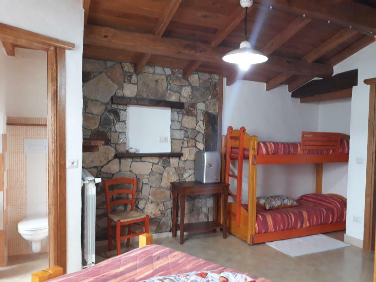 B&B Gennargentu Fonni Extérieur photo